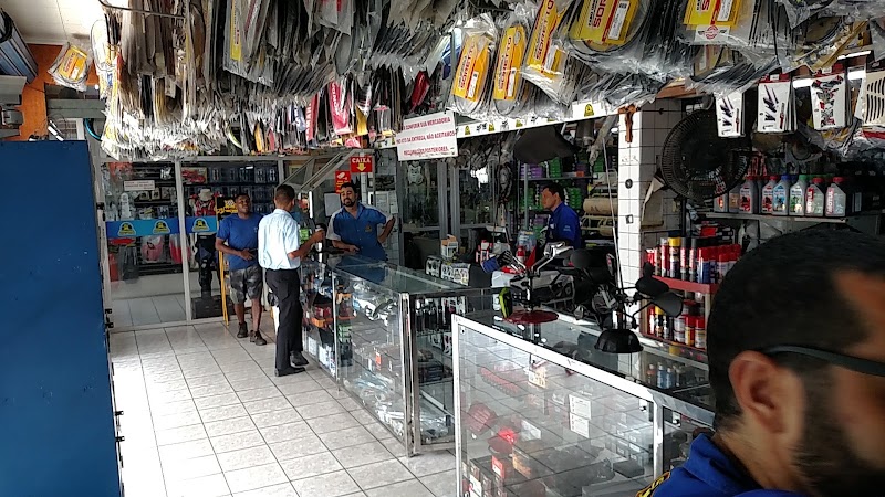 Shopping dos Capacetes e Pneus - Borracharia em Jaburuna, Vila Velha/ES - Foto 2