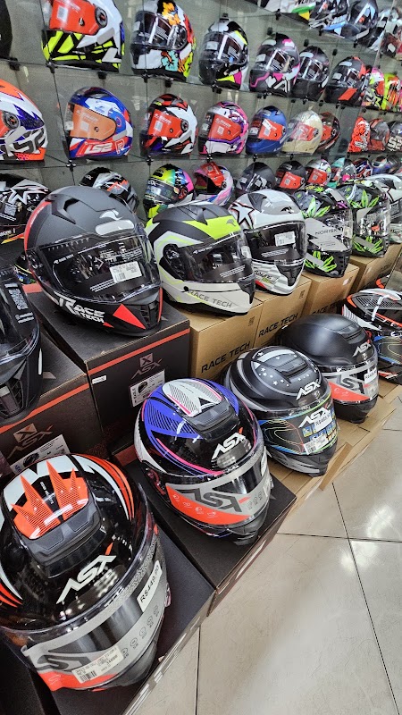 Shopping dos Capacetes e Pneus - Borracharia em Jaburuna, Vila Velha/ES - Foto 4