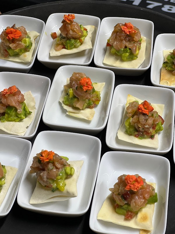 Buffet Karla Brandão - Buffet em Centro, Vila Velha/ES - Foto 3