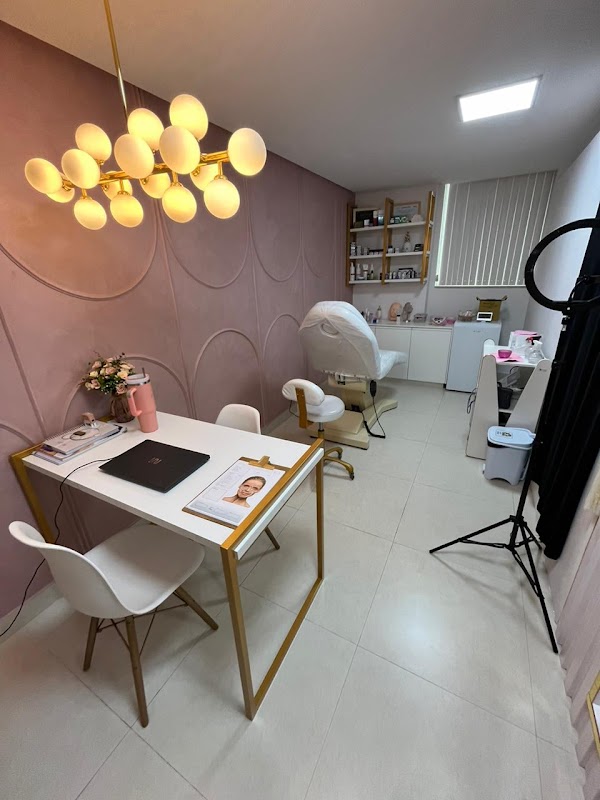 Clínica de Estética em Praia da Costa – Botox, Preenchimento Labial e Tratamento Capilar | Dra Renata Duarte - Clínica de Estética em Praia da Costa, Vila Velha/ES - Foto 2