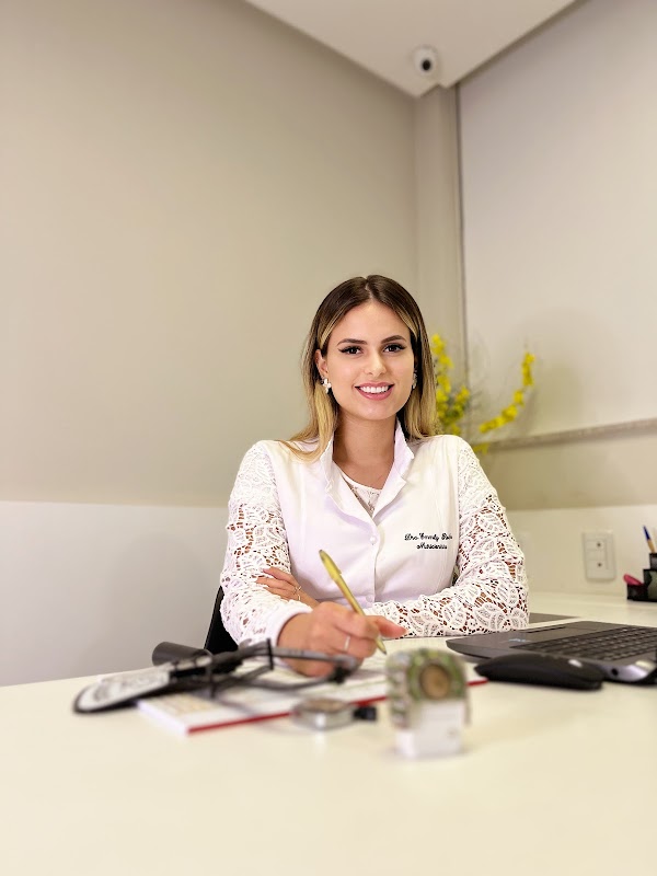 Dra. Emmily Rocha - Nutricionista Clínica e Esportiva Vila Velha - Clínica Médica em Praia da Costa, Vila Velha/ES - Foto 3