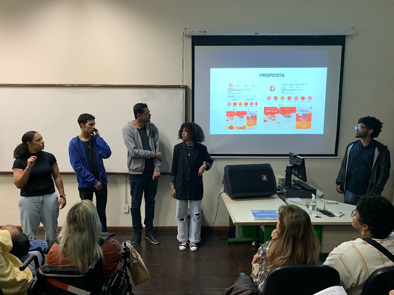 Foto 6 de Ceet Vasco Coutinho