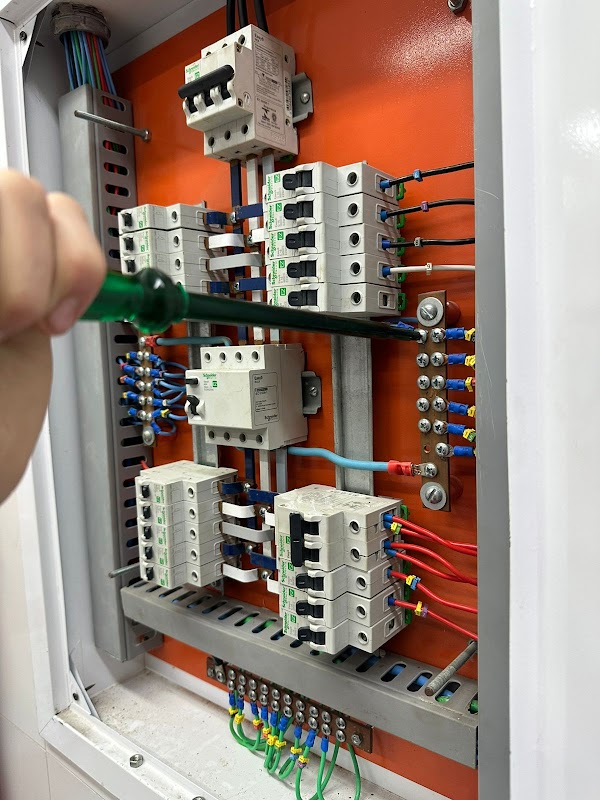 eletricista em vila velha - geral em Glória, Vila Velha/ES - Foto 5