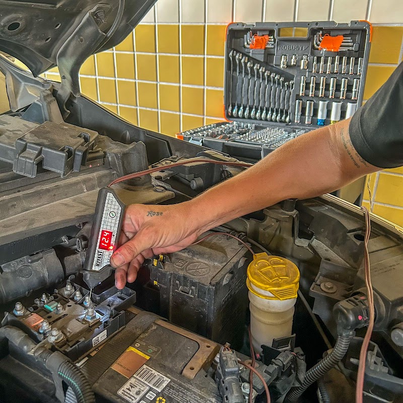 NS Auto Elétrica Mecânica Diesel - geral em Nossa Senhora da Penha, Vila Velha/ES - Foto 2