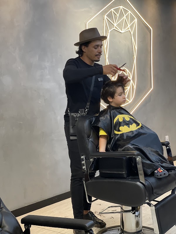 Adam Barbearia - geral em Praia da Costa, Vila Velha/ES - Foto 2