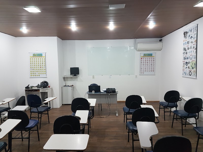 Auto Escola Marcela - geral em Praia da Costa, Vila Velha/ES - Foto 5