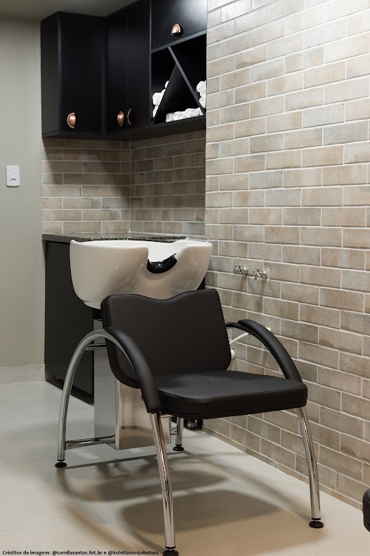 Dona Florinda Studio - Salão de Beleza em Praia da Costa, Vila Velha/ES - Foto 4