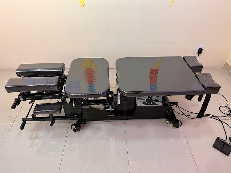 Dr. Marcelo Oliveira - Quiropraxia, Hérnia de disco e Fisioterapia - geral em Praia da Costa, Vila Velha/ES - Foto 3