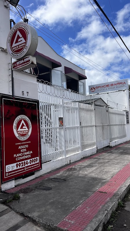 Gracie Barra Praia da Costa - Jiu-Jitsu para Crianças e Adultos em Vila Velha - geral em Praia da Costa, Vila Velha/ES - Foto 4