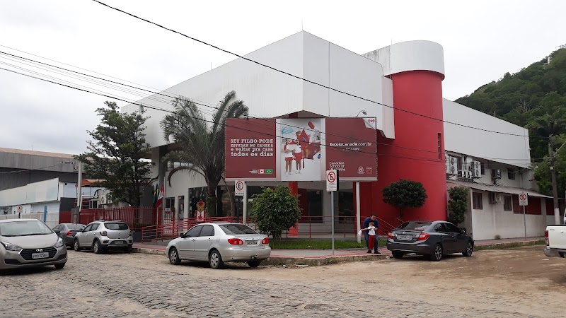 Maple Bear Vila Velha - Escola em Praia da Costa, Vila Velha/ES - Foto 2