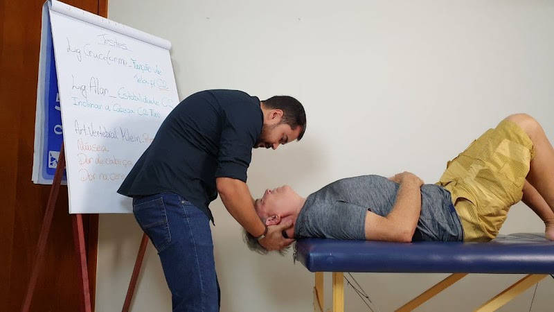 Renato Oliveira Fisioterapeuta - Fisioterapia em Praia da Costa, Vila Velha/ES - Foto 2