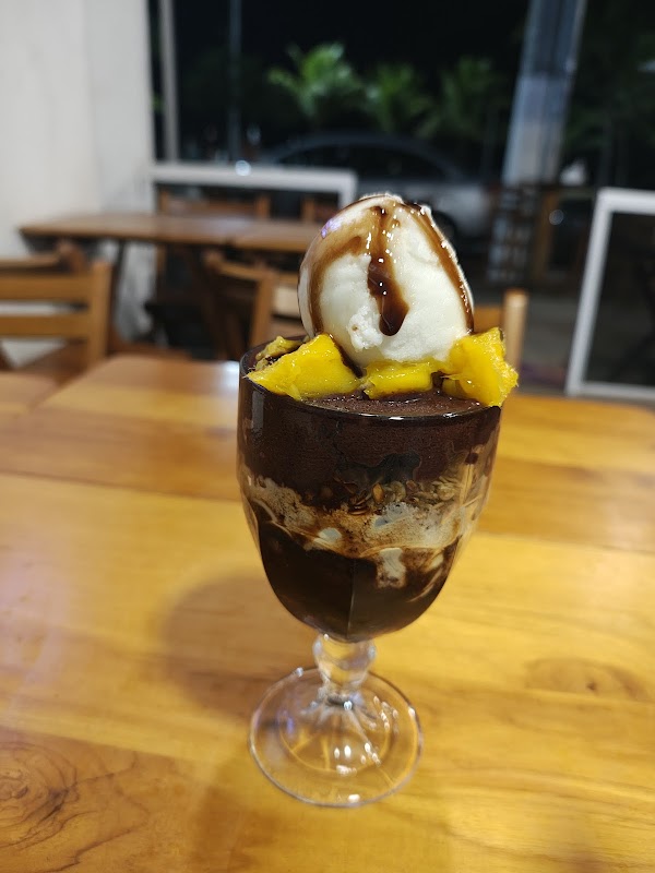 Vila do Açaí Praia da Costa 1