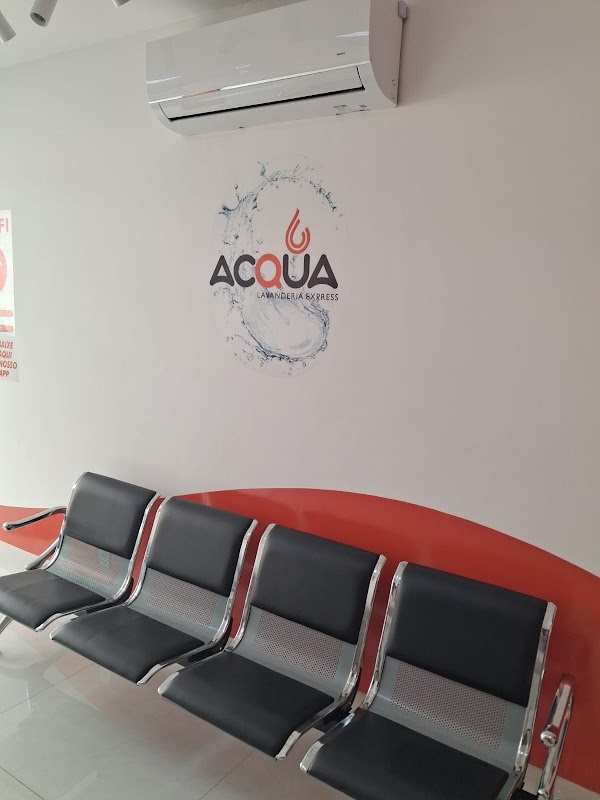 Foto 6 de Acqua Lavanderia Express