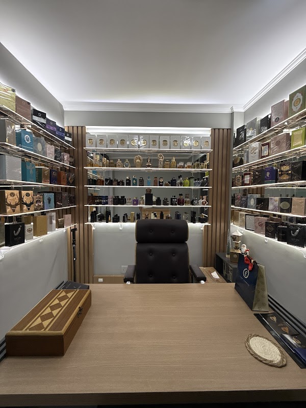 Perfumaria Easy Express - Loja de Roupas em Centro, Vila Velha/ES - Foto 2