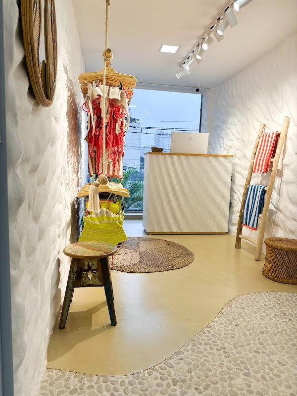 Coccus Bikinis - Loja de Biquínis - Loja de Roupas em Praia da Costa, Vila Velha/ES - Foto 2