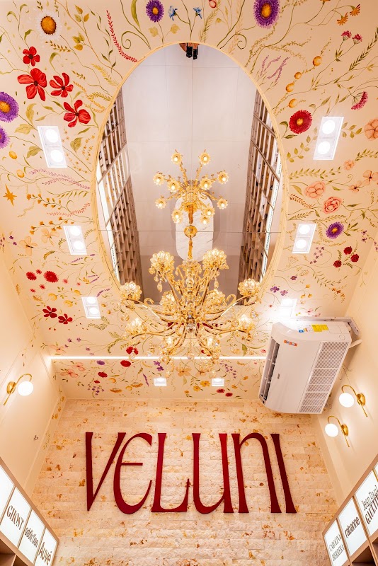 Veluni Perfumaria - Loja de Roupas em Praia da Costa, Vila Velha/ES - Foto 3