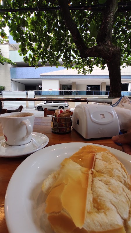 Padaria e Confeitaria Castanheiras - Padaria em Praia da Costa, Vila Velha/ES - Foto 4